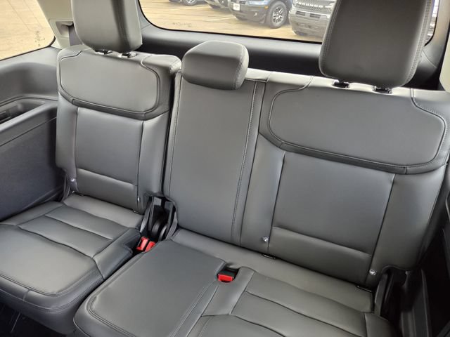 New 2026 Ford Expedition Active RWD image 16