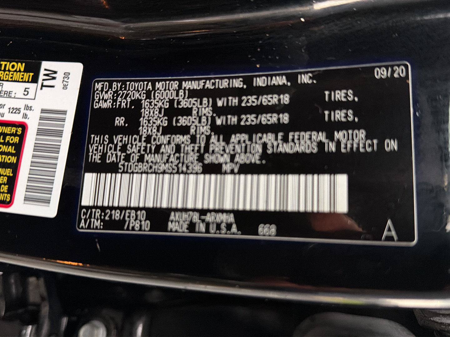 Certified 2021 Toyota Highlander XLE AWD/4WD image 42