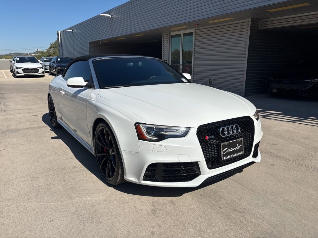 Used 2015 Audi RS 5 Cabriolet w/ Black Optic Plus Package image 3
