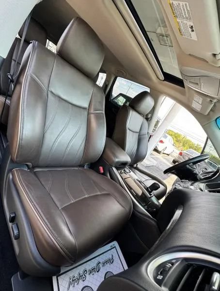 Used 2015 INFINITI QX60 Luxe w/ Premium Package AWD/4WD image 22
