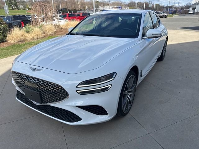 Used 2023 Genesis G70 2.0T AWD/4WD image 3