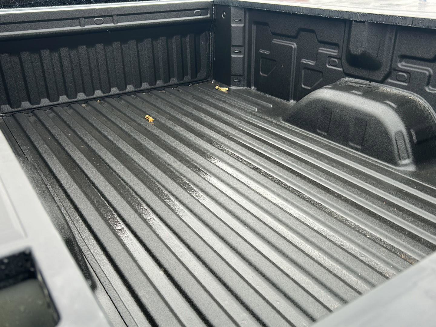 Used 2025 Chevrolet Silverado 1500 W/T w/ WT Convenience Package image 8