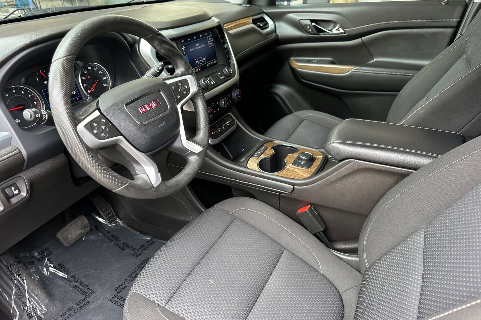 Certified 2022 GMC Acadia SLE image 10