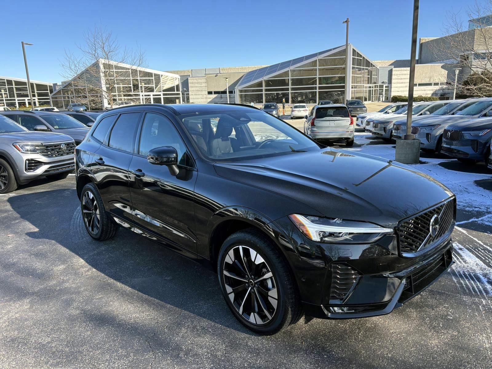 New 2026 Volvo XC60 B5 Plus w/ Protection Package Premier