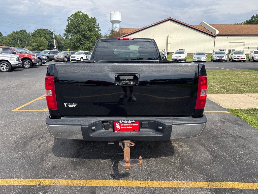 Used 2007 Chevrolet Silverado 1500 W/T RWD image 7