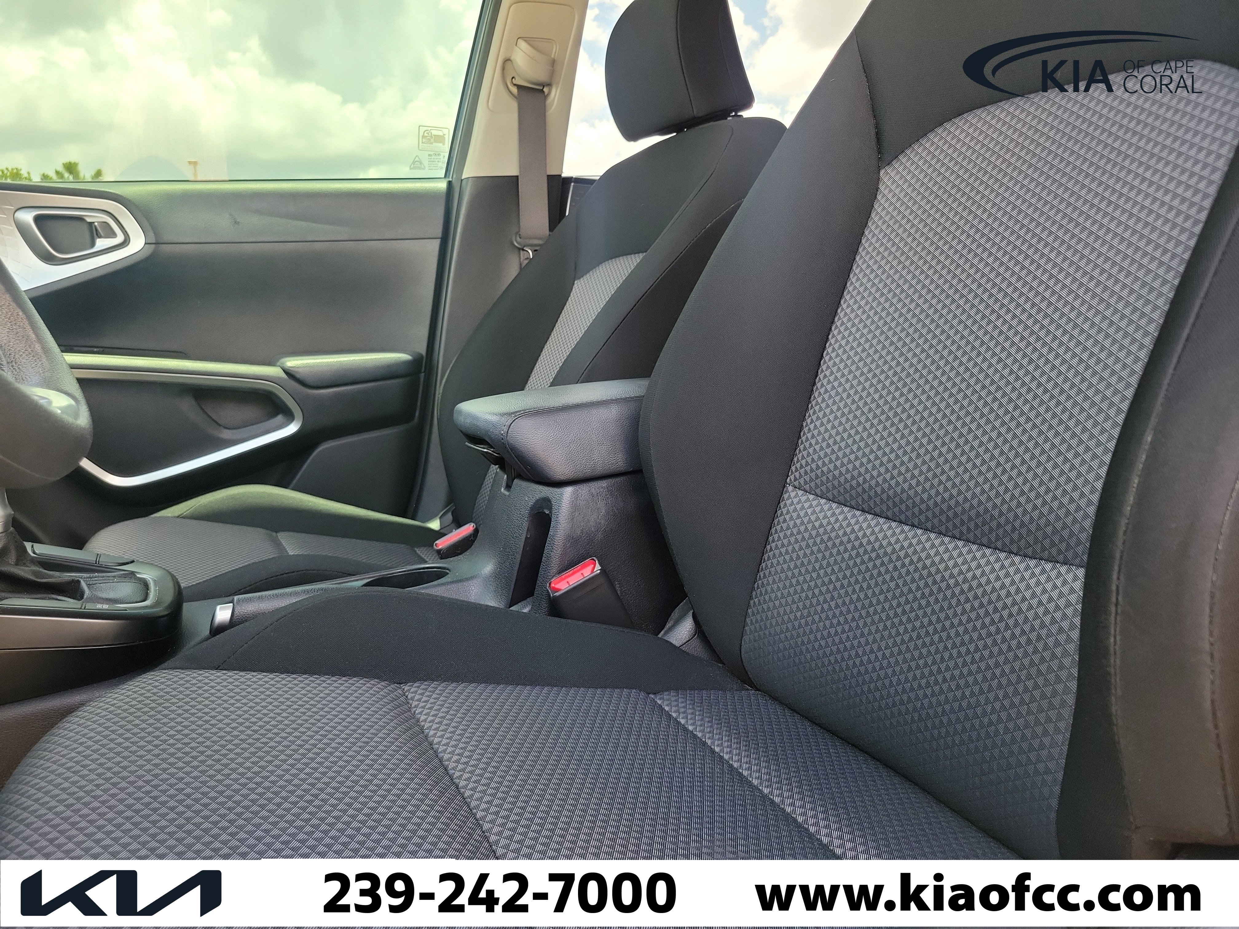 Certified 2021 Kia Soul LX FWD image 23