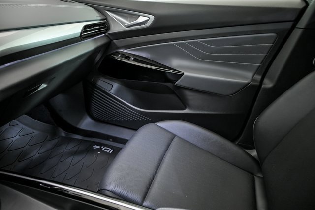 Used 2023 Volkswagen ID.4 Pro S Plus image 22