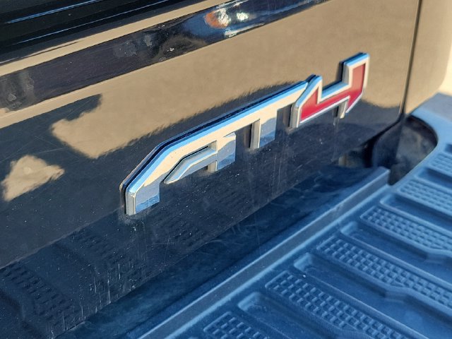 Used 2019 GMC Sierra 1500 AT4 w/ AT4 Premium Package AWD/4WD image 7