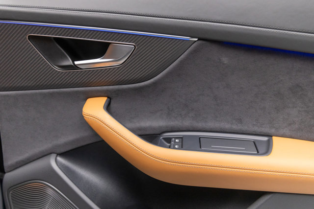 Used 2025 Audi RS Q8 performance image 62