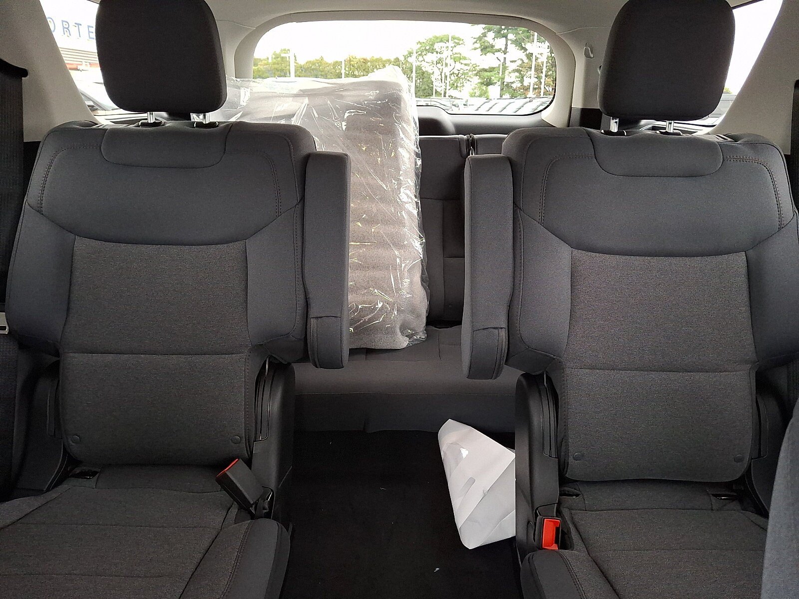 New 2026 Ford Explorer Active RWD image 11