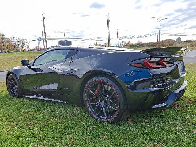 Used 2023 Chevrolet Corvette Z06 image 4