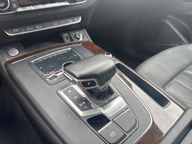 Used 2019 Audi Q5 2.0T Premium Plus w/ Premium Plus Package image 31