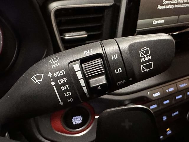 Used 2019 Hyundai Veloster Turbo FWD image 31