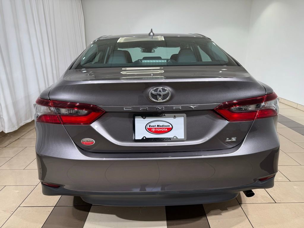 Certified 2024 Toyota Camry LE image 4