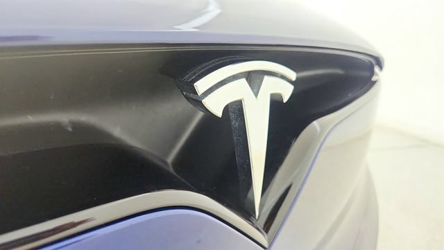 Used 2022 Tesla Model X Plaid AWD/4WD image 29