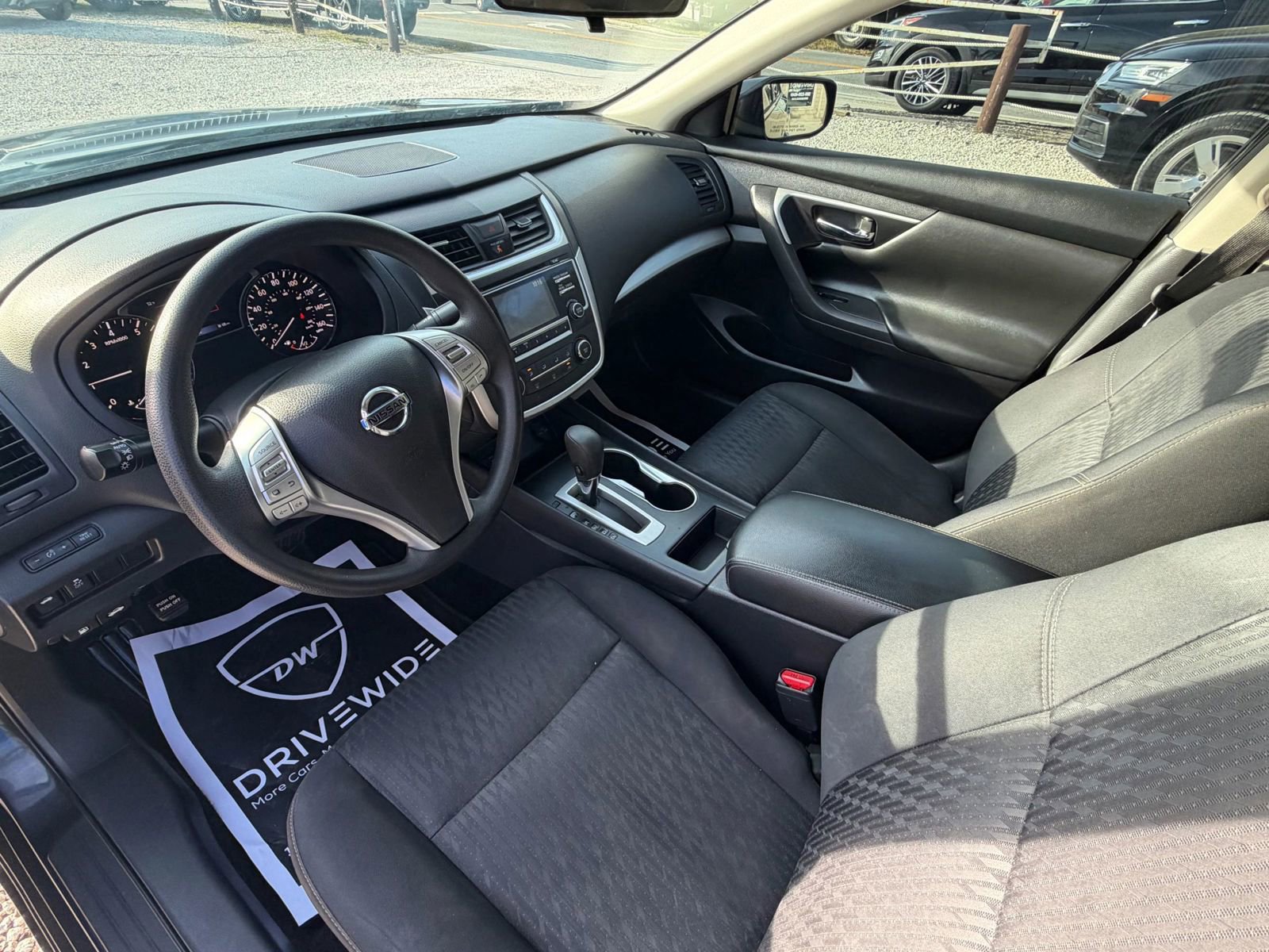 Used 2018 Nissan Altima 2.5 S w/ S Convenience Package image 12