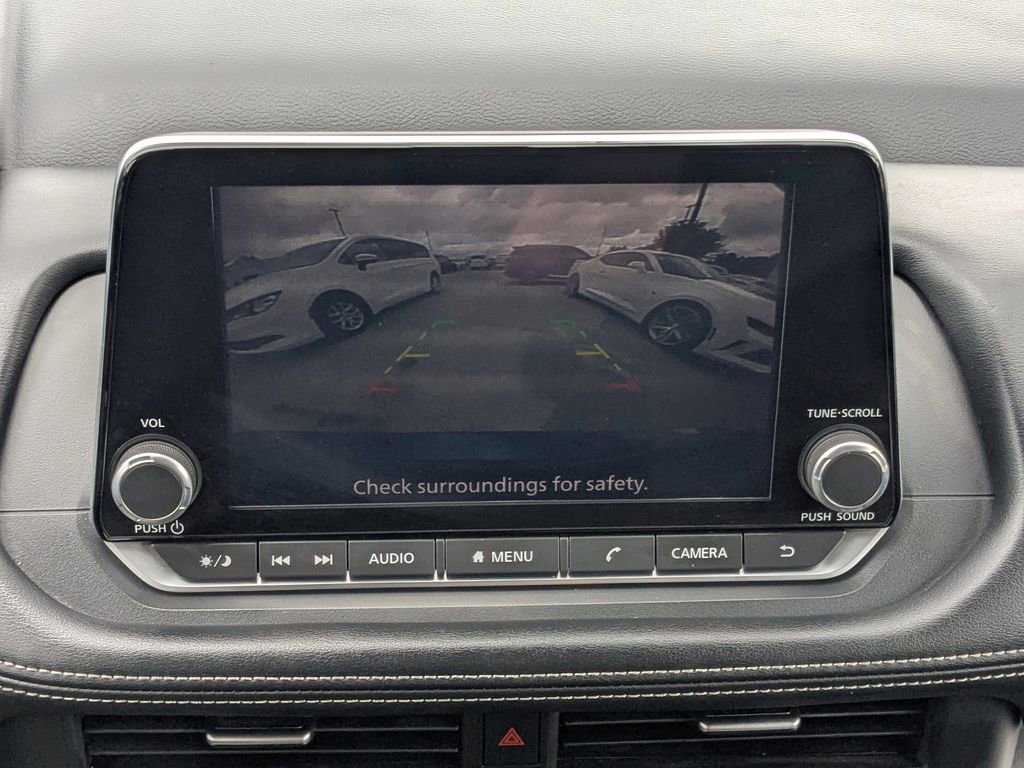 Used 2024 Nissan Rogue SV FWD image 30
