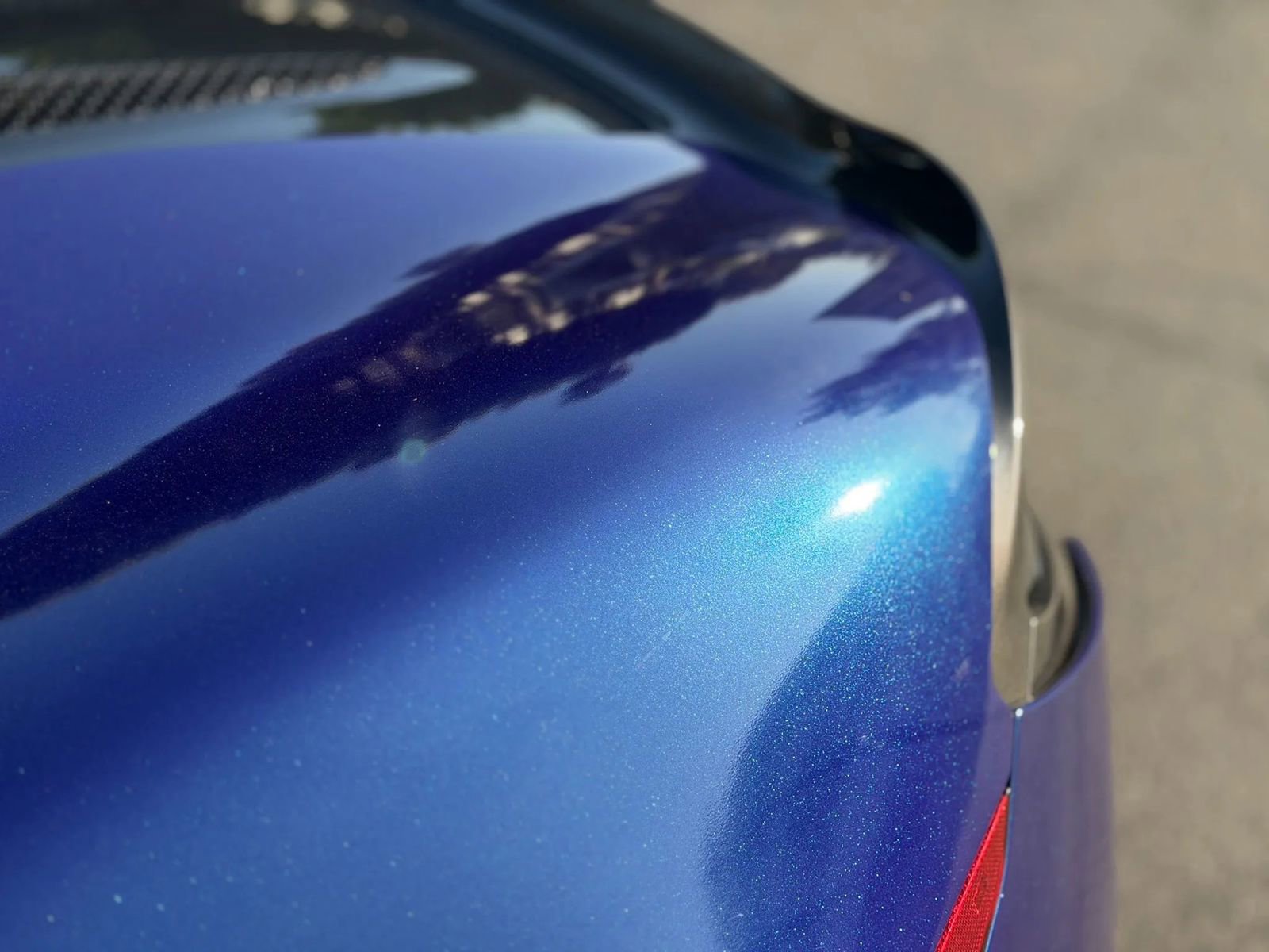 Used 2018 McLaren 570S Spider image 4