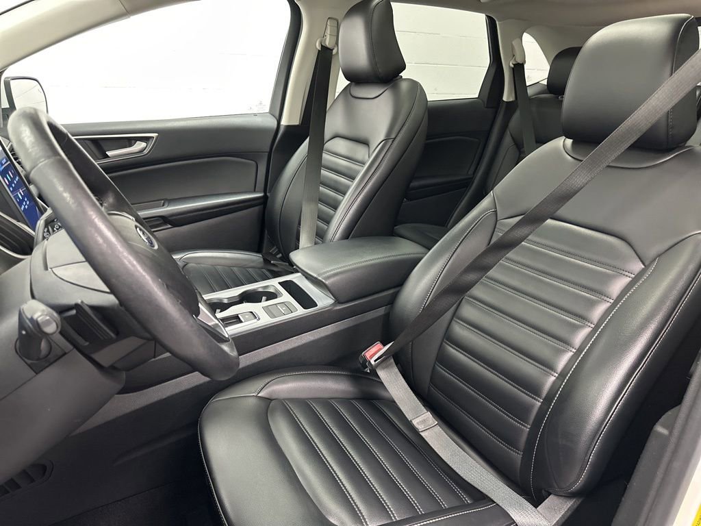 Used 2022 Ford Edge SEL w/ Convenience Package AWD/4WD image 17