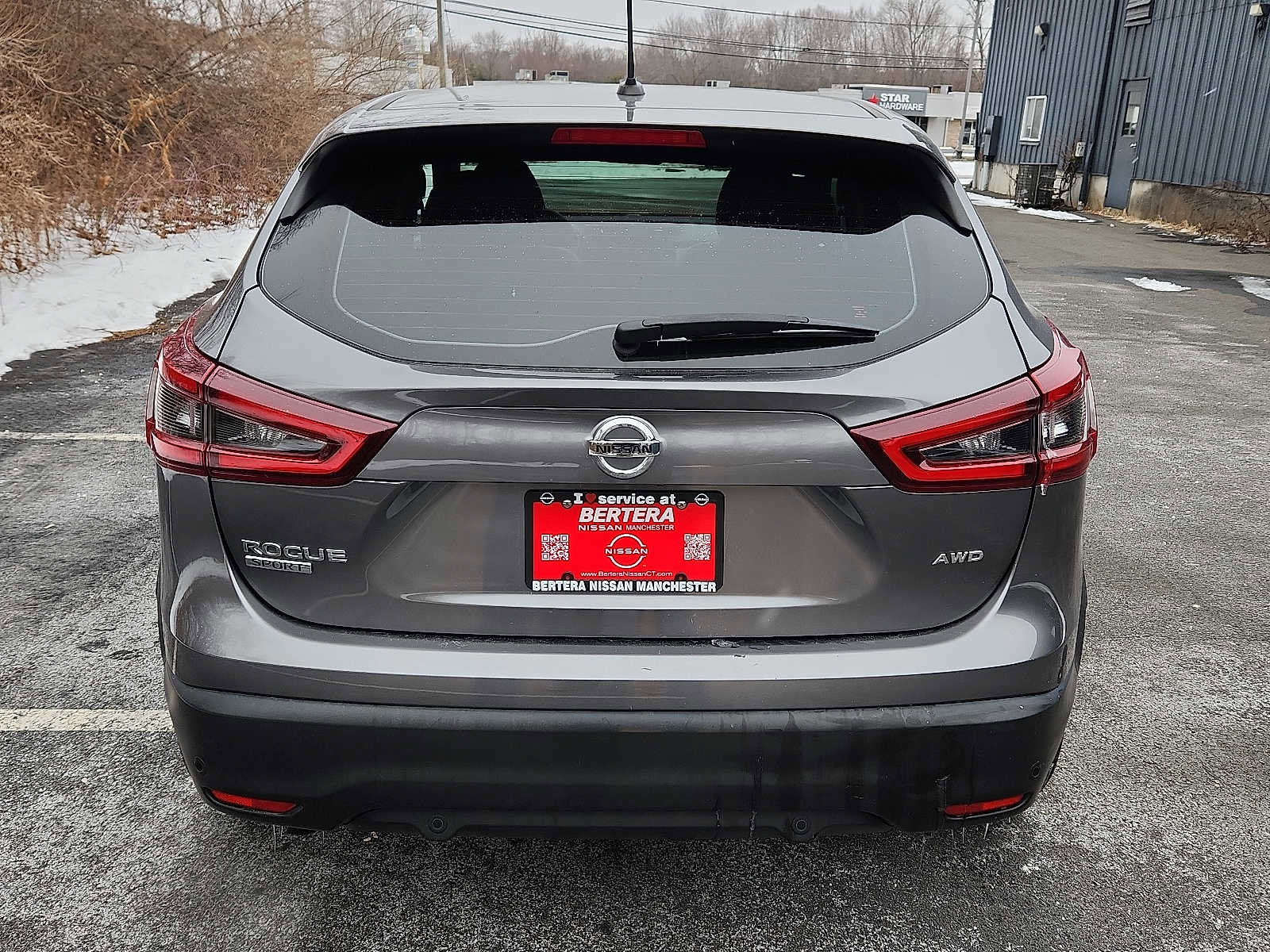 Used 2022 Nissan Rogue Sport S image 5