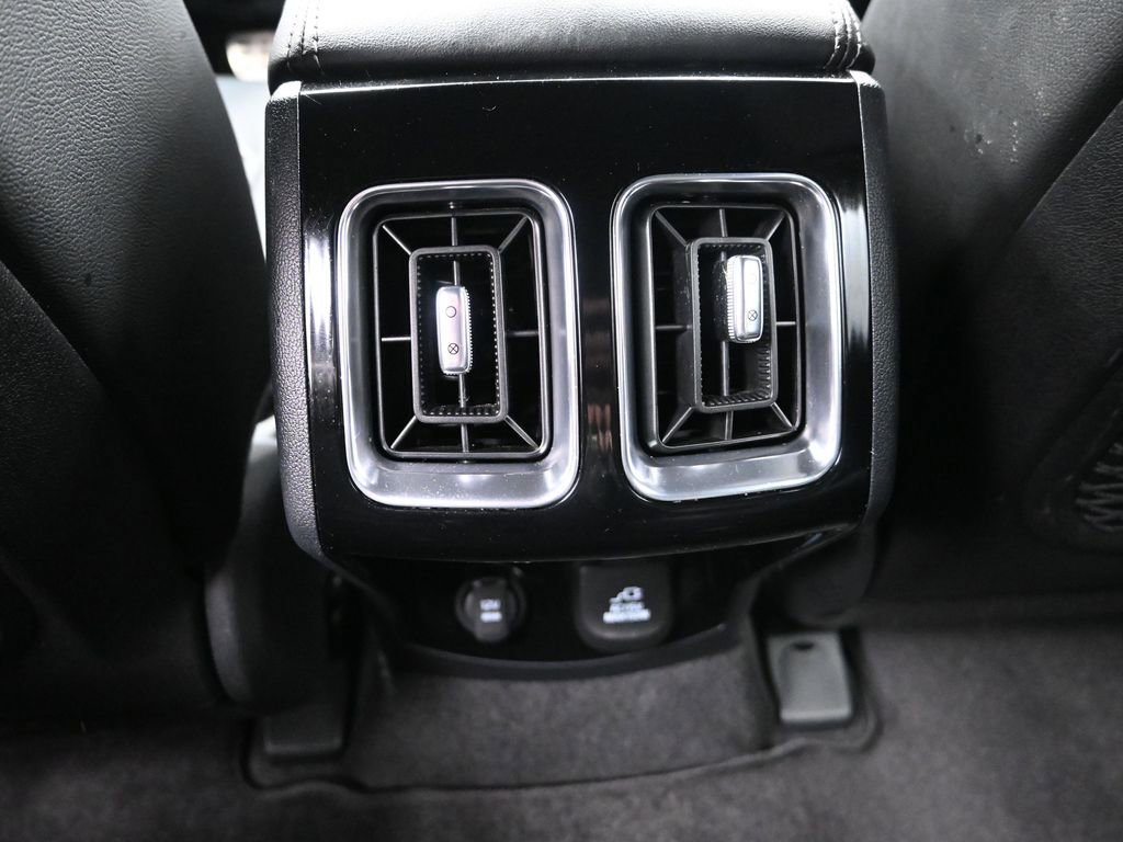 Certified 2026 Kia Sorento SX Prestige AWD/4WD image 34