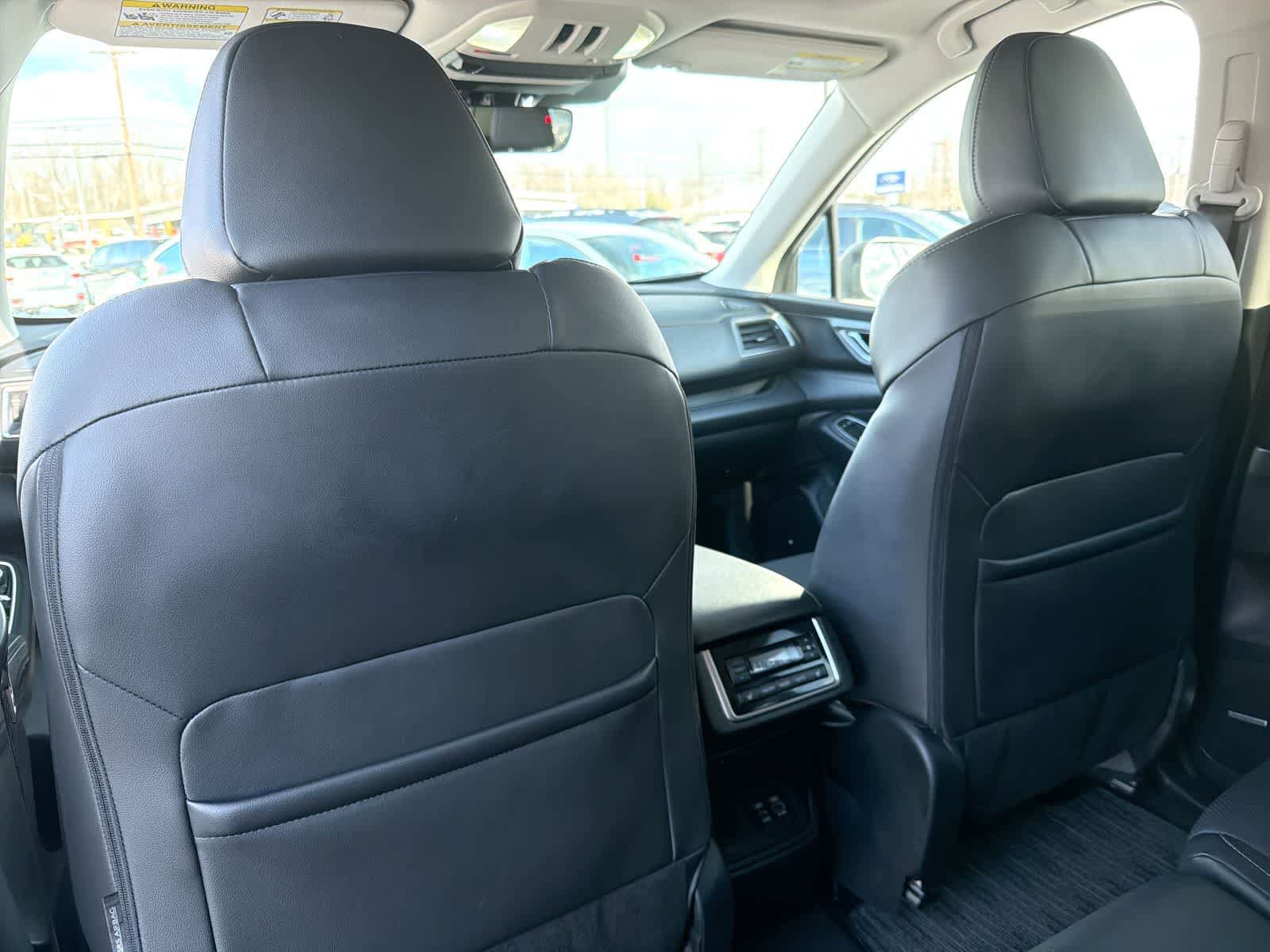 Used 2023 Subaru Ascent Limited w/ Technology Package AWD/4WD image 19