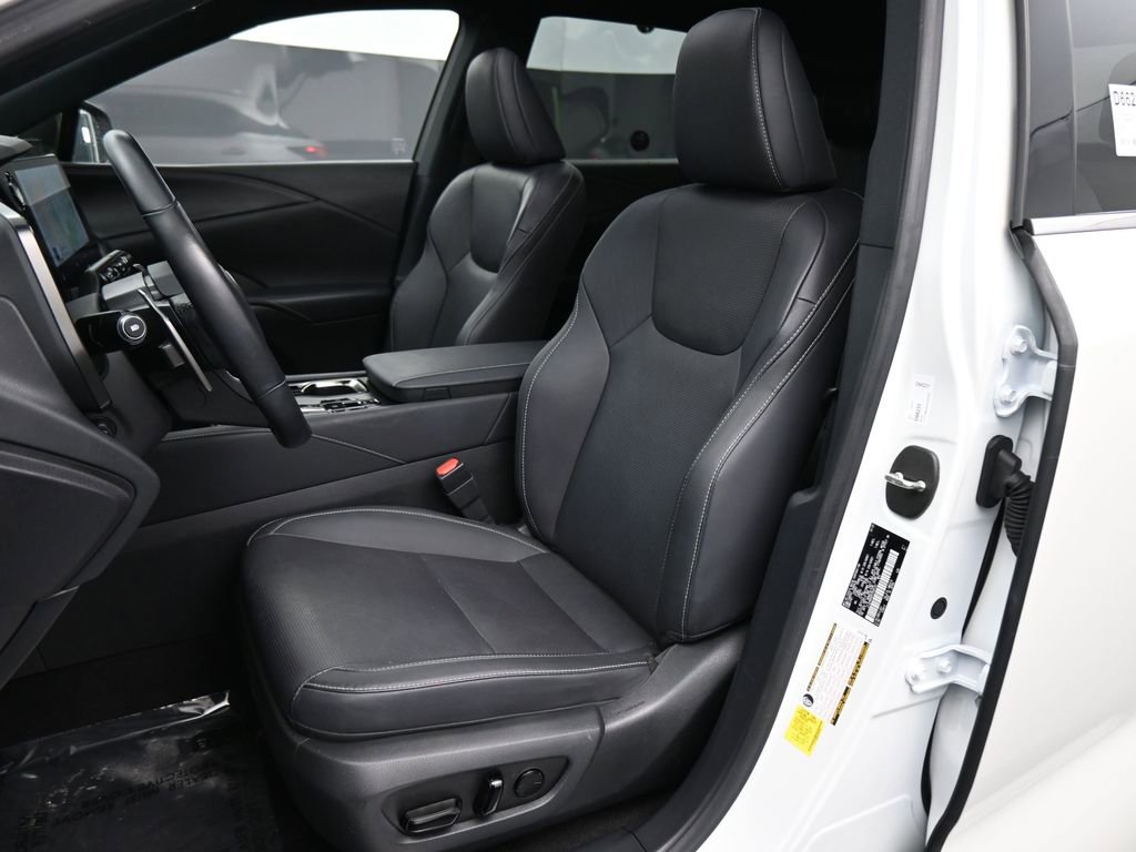Used 2023 Lexus RX 350 Premium Plus w/ Cold Area Package image 16