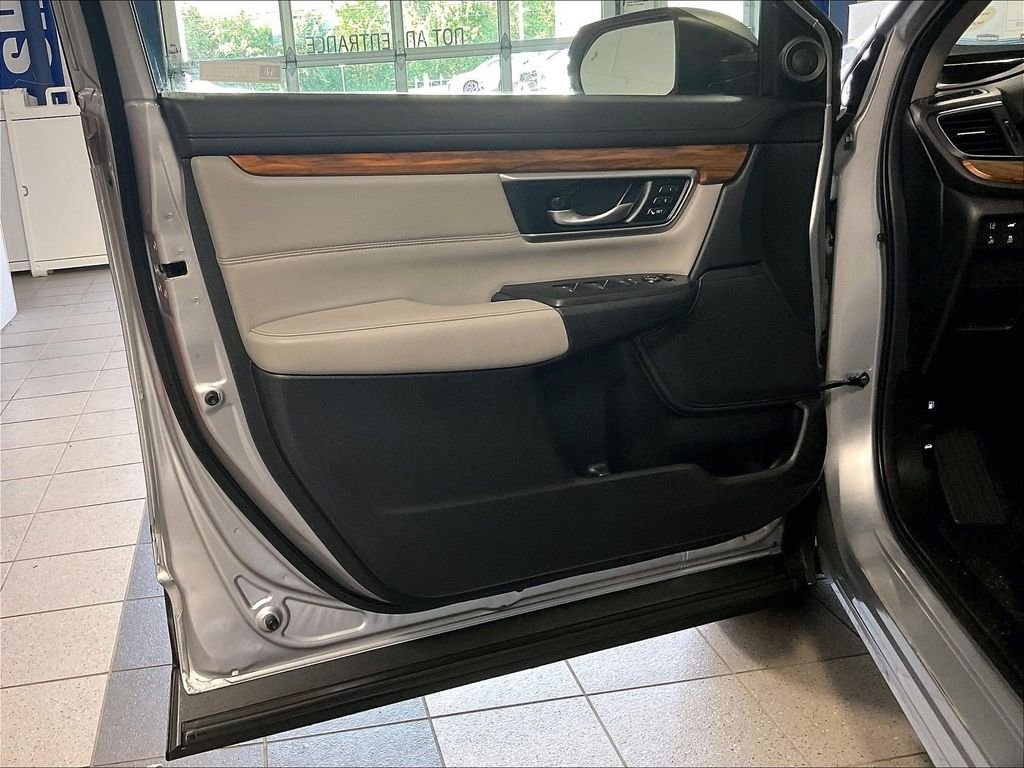 Used 2019 Honda CR-V EX-L image 9