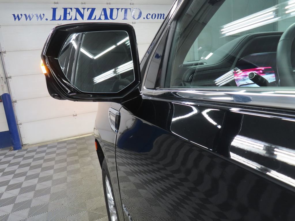 Used 2024 GMC Yukon SLT w/ SLT Luxury Package AWD/4WD image 74