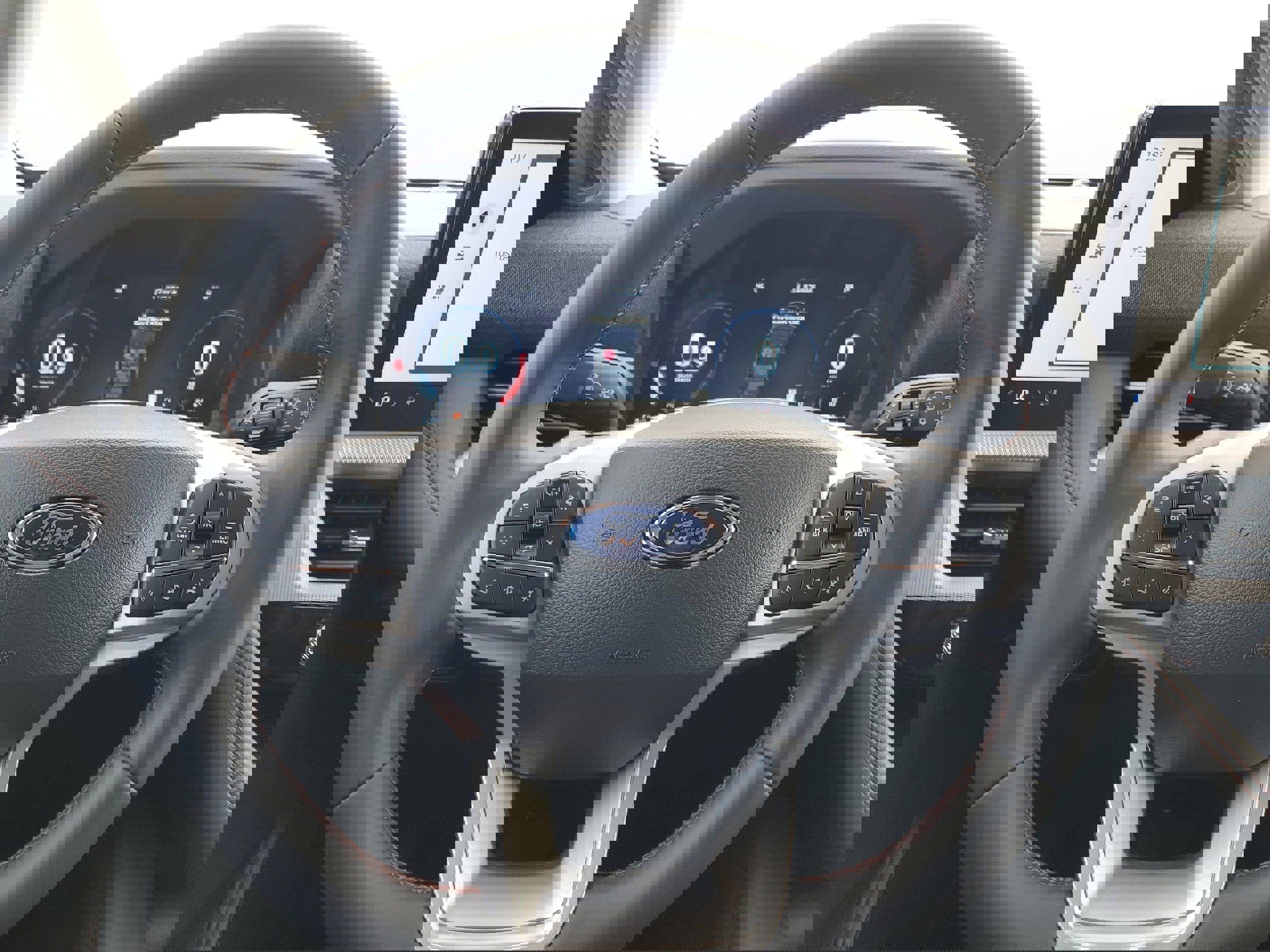 New 2026 Ford Explorer Active w/ Active Comfort Package image 14