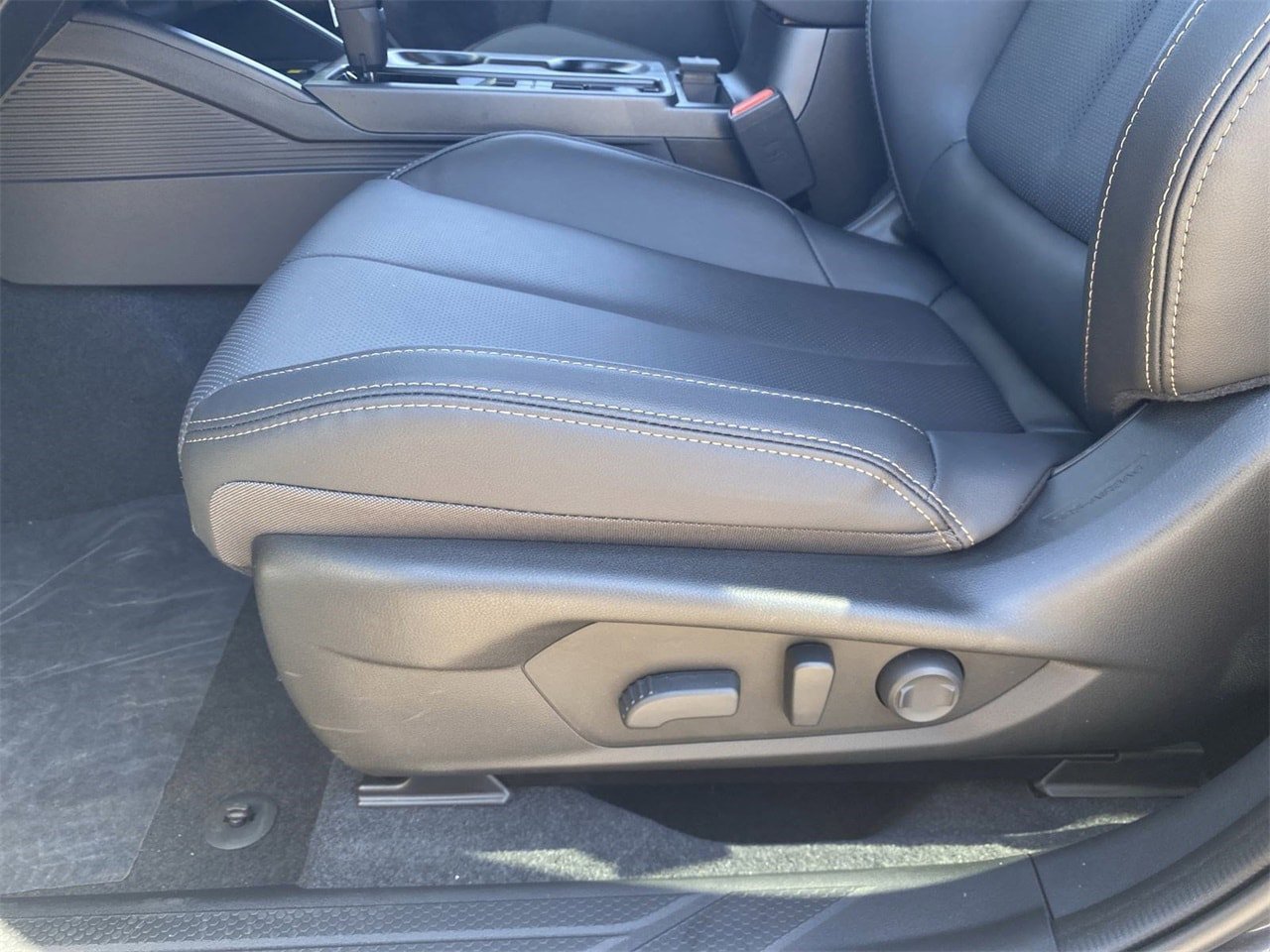 New 2026 Subaru Outback Limited image 16