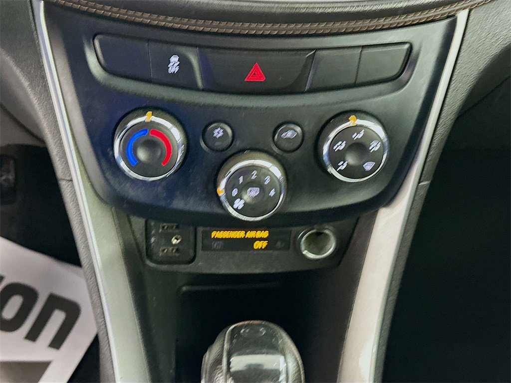 Used 2020 Chevrolet Trax LS w/ Tint and Cruise Package image 15