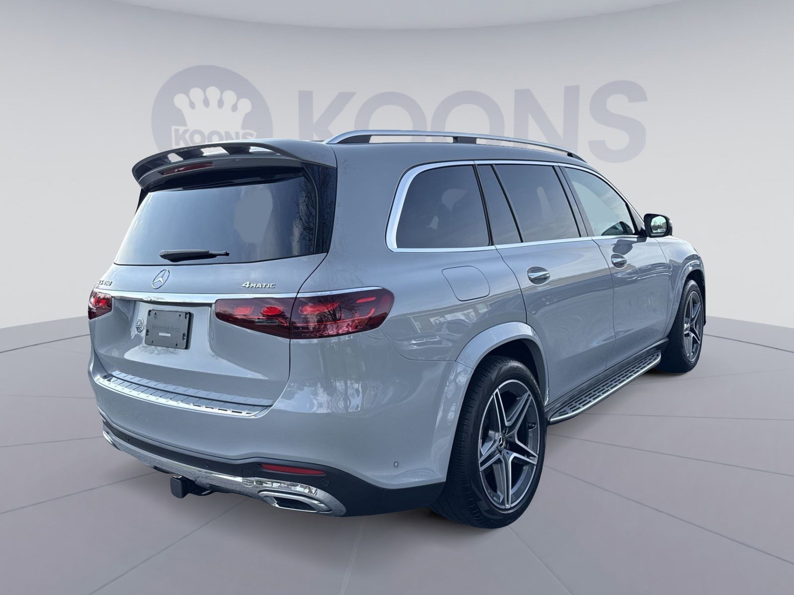 Used 2024 Mercedes-Benz GLS 450 4MATIC image 7