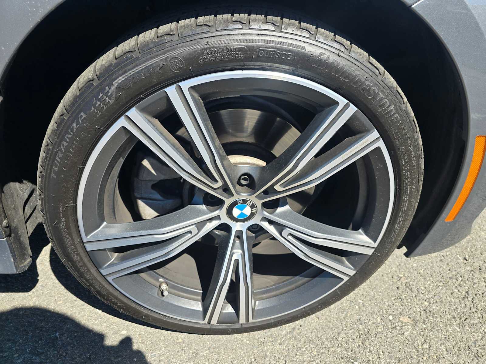 Used 2024 BMW 330i Sedan w/ Convenience Package image 9