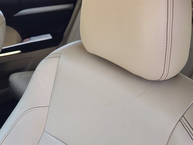 Used 2016 Toyota Highlander XLE FWD image 15