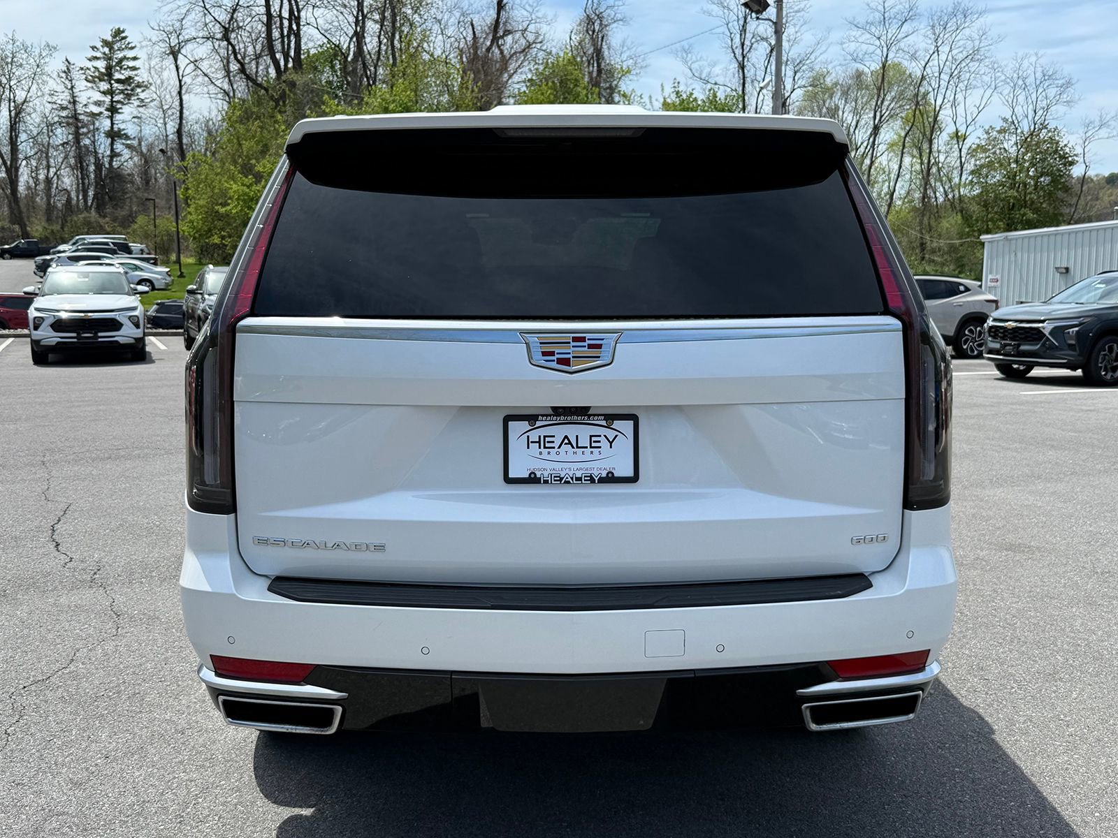 Certified 2024 Cadillac Escalade Premium Luxury AWD/4WD image 5
