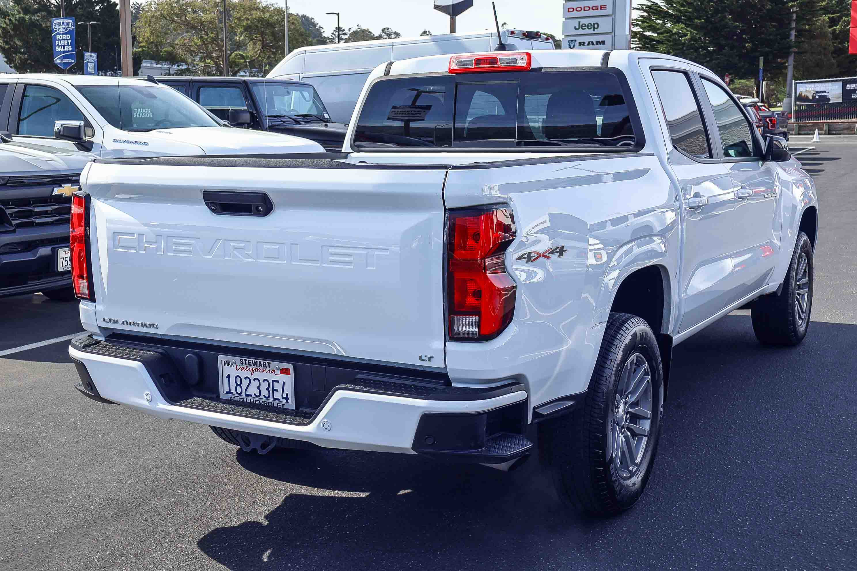 Used 2024 Chevrolet Colorado LT w/ LT Convenience Package III image 21