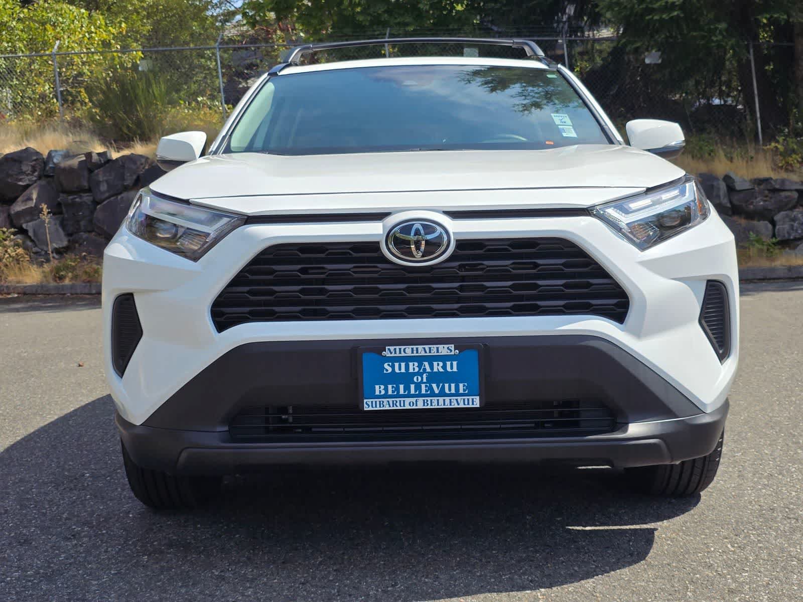Used 2025 Toyota RAV4 XLE w/ Convenience Package AWD/4WD image 6