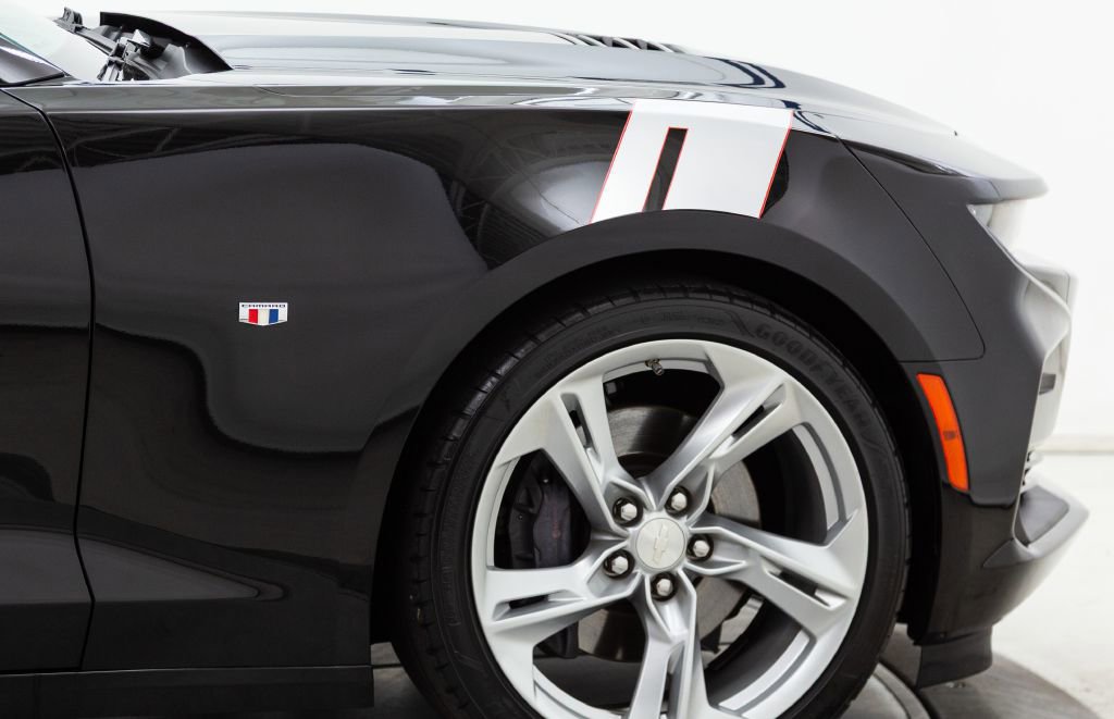 Used 2021 Chevrolet Camaro SS image 17