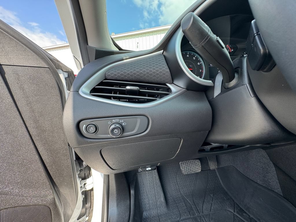 Used 2023 Chevrolet Malibu RS w/ LPO, Floor Liner Package FWD image 24