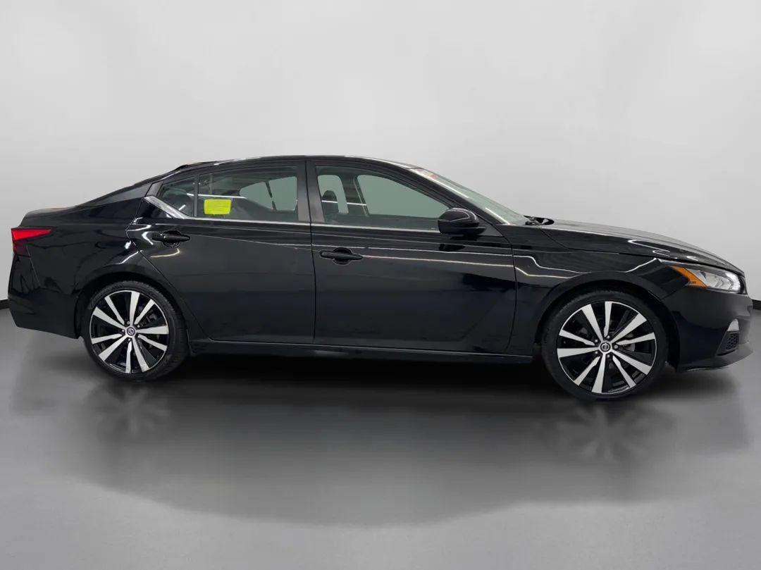 Used 2020 Nissan Altima 2.5 SR image 11
