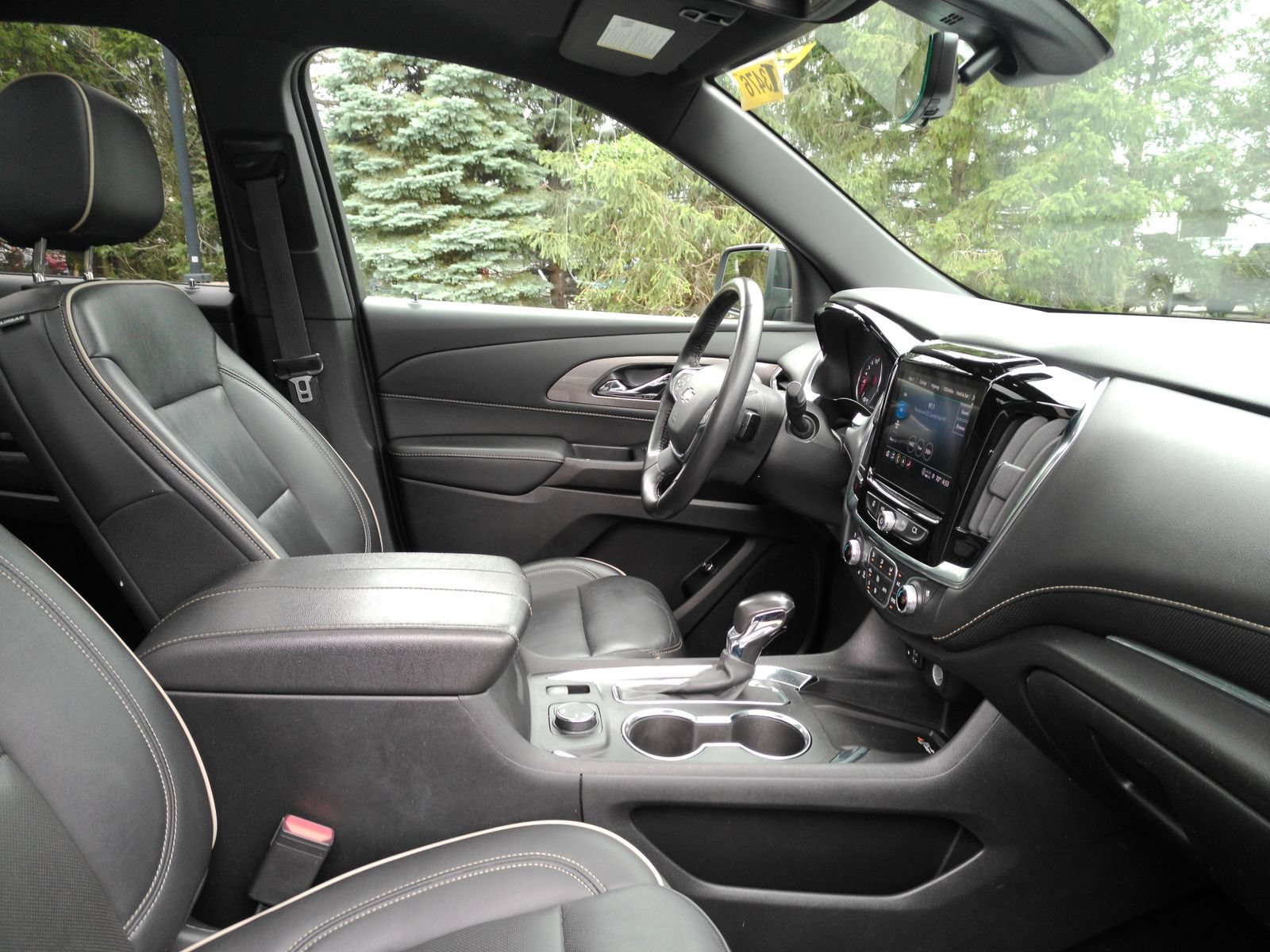 Certified 2022 Chevrolet Traverse Premier AWD/4WD image 17