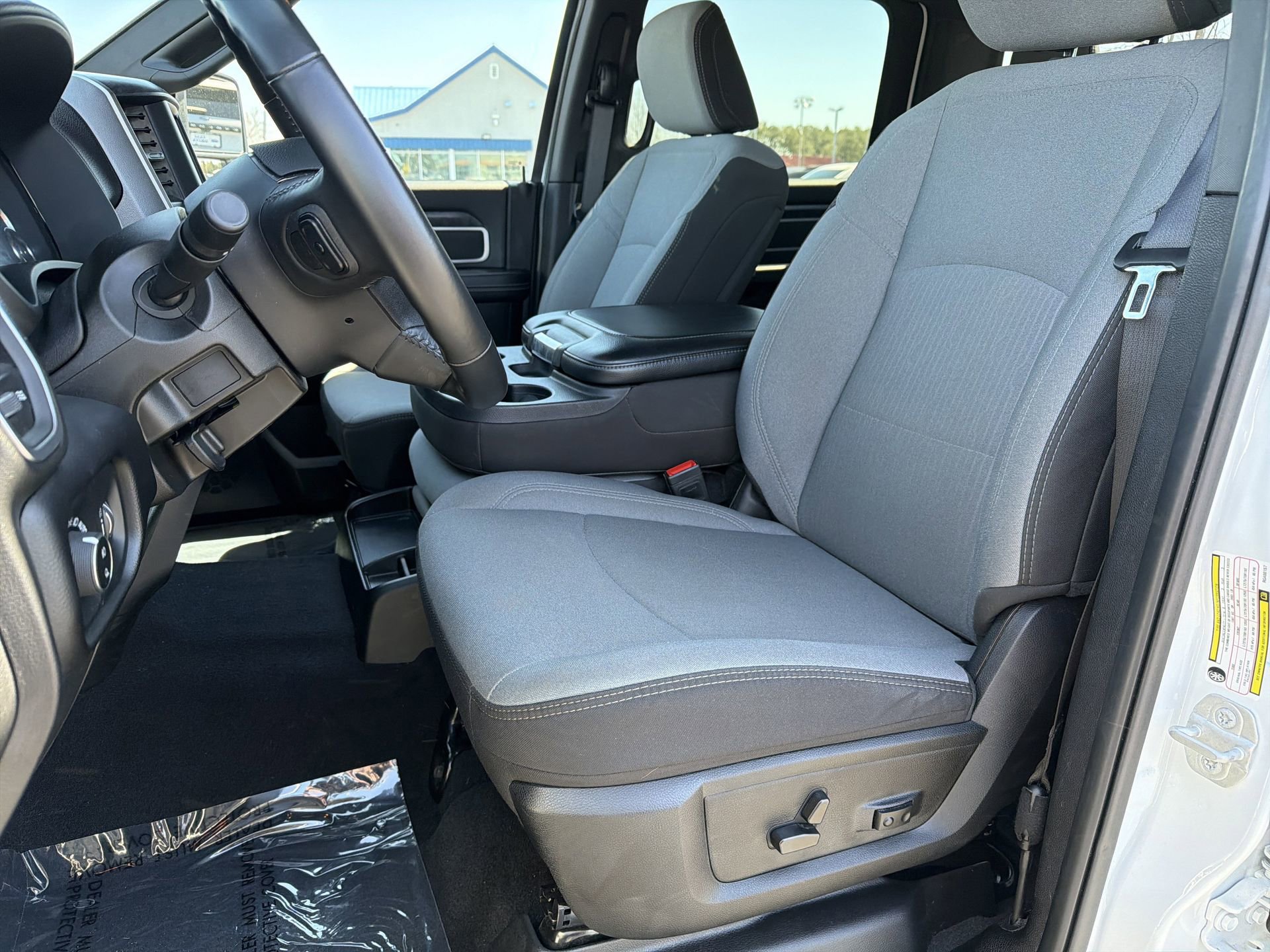 Used 2024 RAM 2500 Big Horn w/ Bed Utility Group image 15