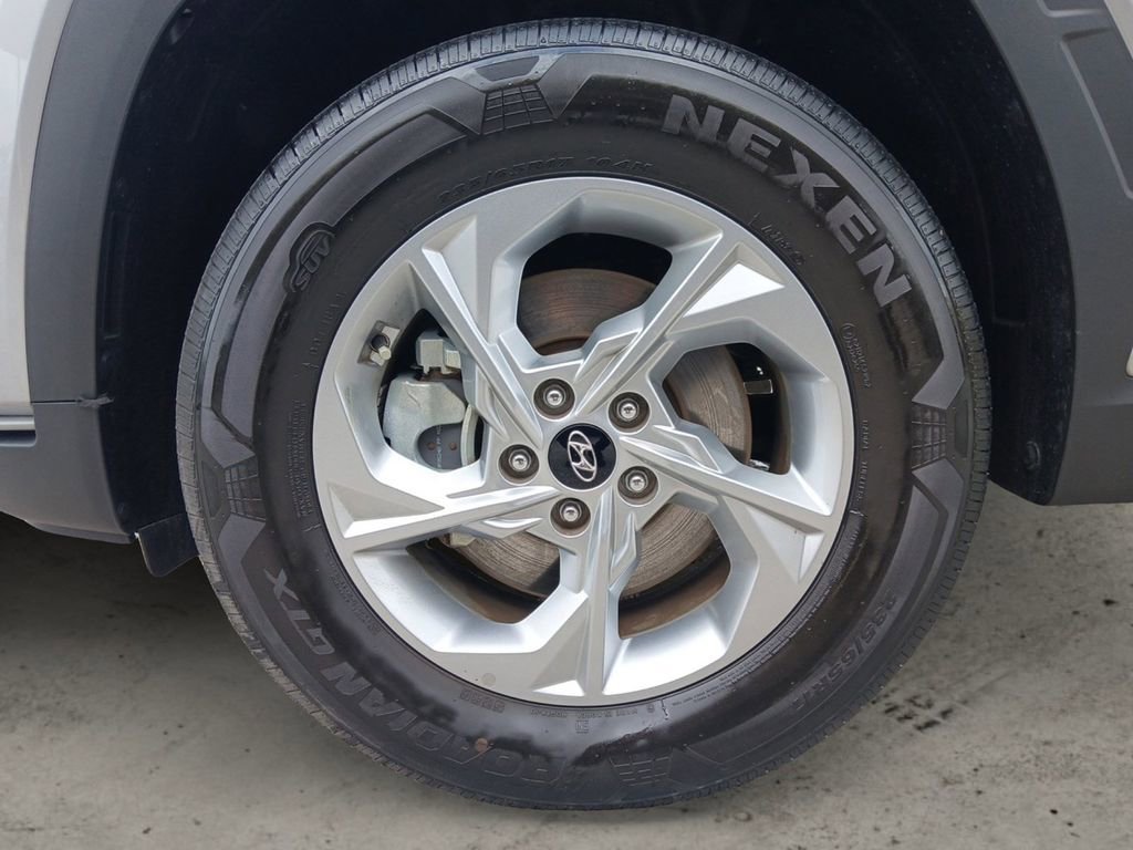 Used 2023 Hyundai Tucson SEL AWD/4WD image 14