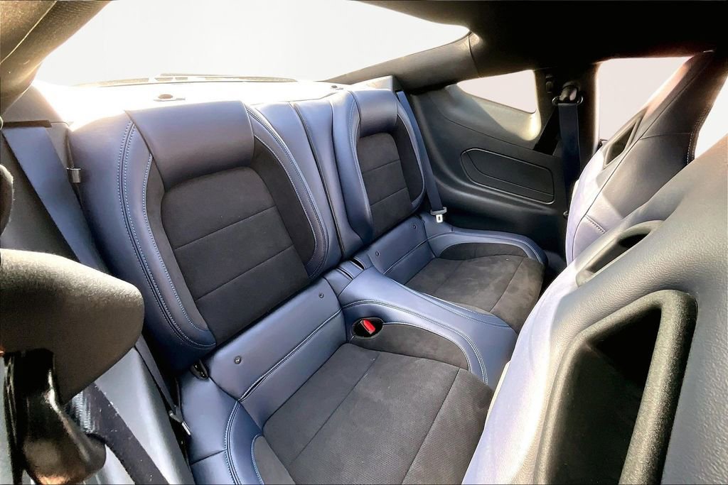 Used 2025 Ford Mustang Dark Horse image 17