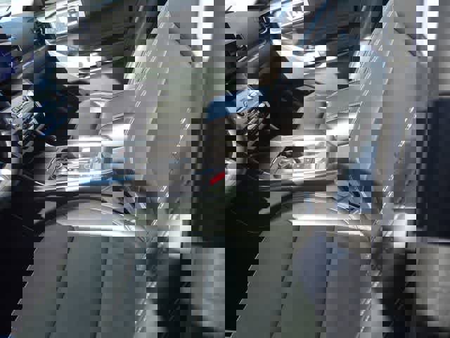 Used 2024 Ford Explorer XLT w/ Equipment Group 202A image 6