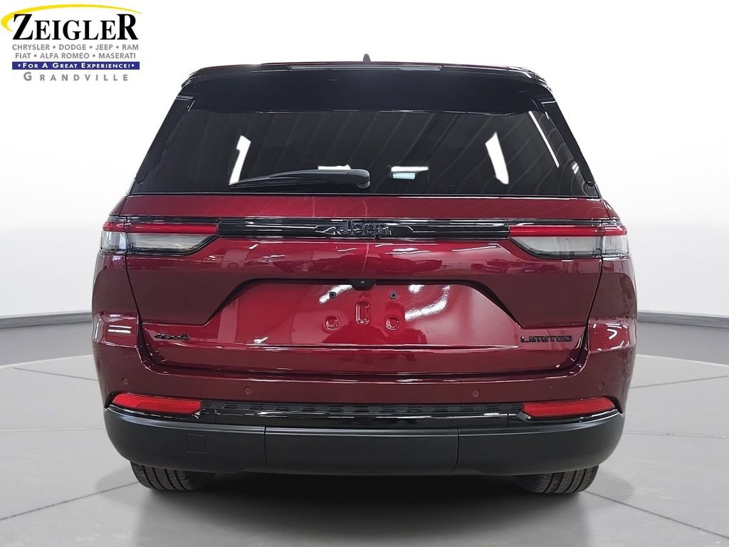 Certified 2023 Jeep Grand Cherokee Limited w/ Black Appearance Package AWD/4WD image 6