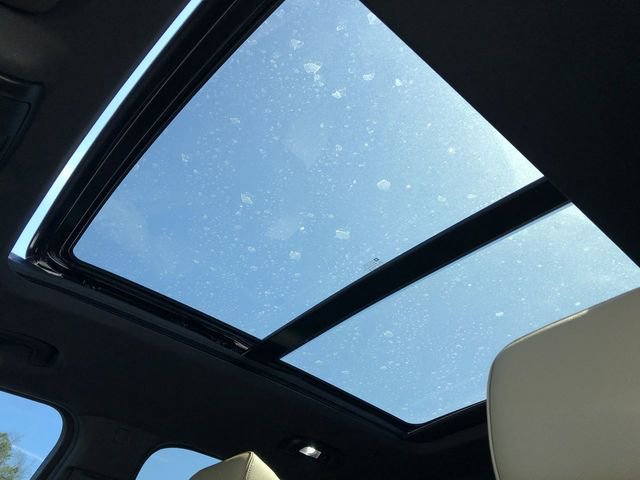 Used 2019 Chevrolet Blazer Premier w/ Sun and Wheels Package image 33