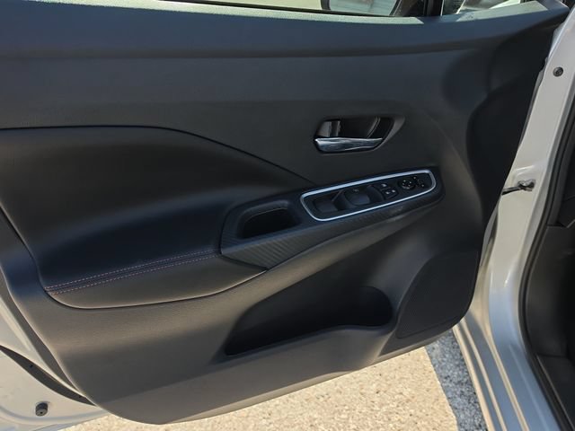 Certified 2025 Nissan Versa SR w/ Trunk Package FWD image 17