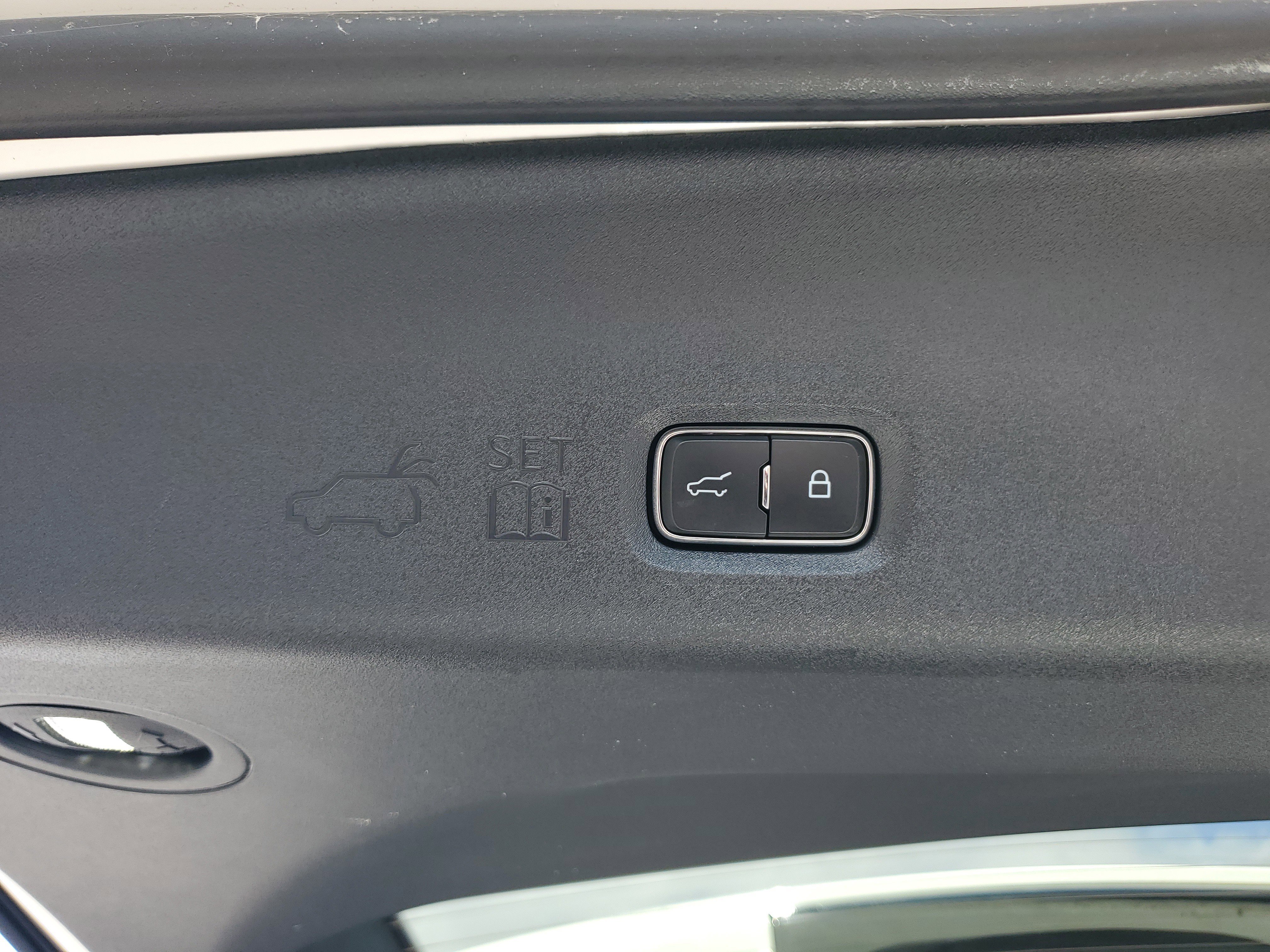 Used 2025 Ford Expedition Platinum w/ Driver's Package image 19